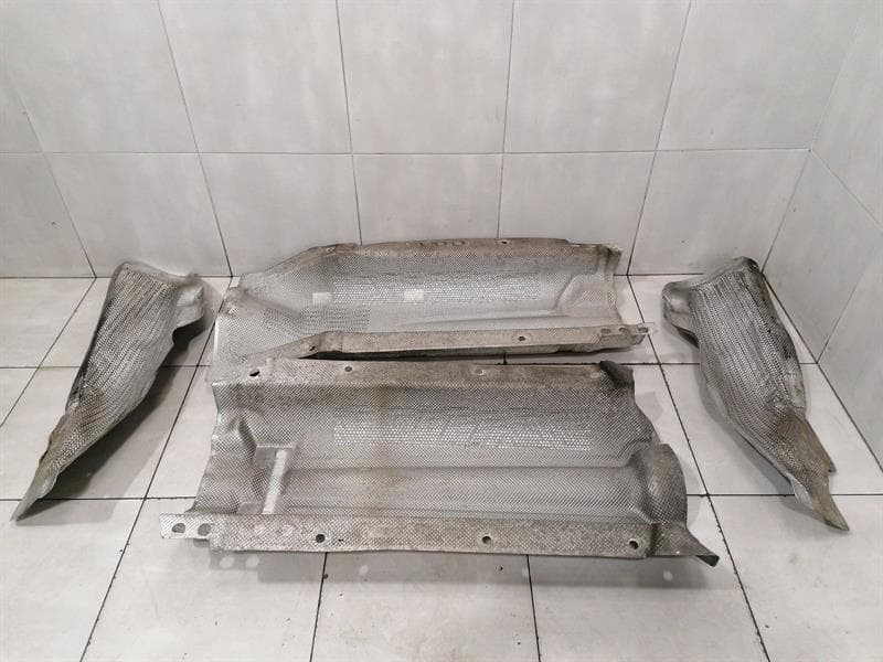 ROLLS ROYCE ROLLS ROYCE PHANTOM MK7 VII 7 Heat Shield Set 51487049464 Heat Shield Set