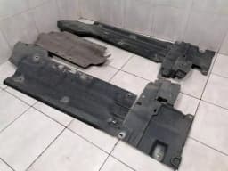 BENTLEY Bentley Arnage T Undertray Set PT108871PA Underfloor Trim Set — thumbnail 6