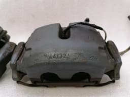 BENTLEY BENTLEY ARNAGE T Front Brake Caliper Set PC57335PA Front Brake Saddle Set — thumbnail 3