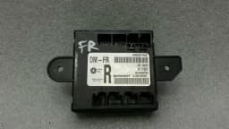 DODGE DODGE CHARGER LX LD FRH Door Module 68155770AB Door Control Unit Front Re — thumbnail 1