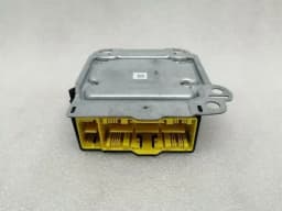 JEEP Jeep Grand Cherokee WW2 MK4 Safety Module ECU 68250907AB Air Control Unit SRS — thumbnail 1