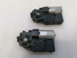 JEEP JEEP GRAND CHEROKEE WK2 MK4 Sun Roof Engine 30020271K Sunroof Motor Set — thumbnail 2