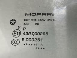 JEEP Jeep Grand Cherokee WW2 MK4 Quarter Glass 68266986AA Side Window 1/4 Rear — thumbnail 7