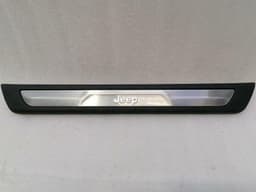 JEEP JEEP GRAND CHEROKEE WK2 MK4 Door Sill 1NC80DX9AB Entry Bar — thumbnail 4