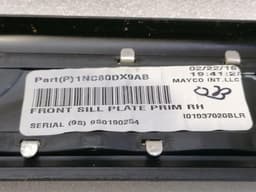 JEEP JEEP GRAND CHEROKEE WK2 MK4 Door Sill 1NC80DX9AB Entry Bar — thumbnail 7