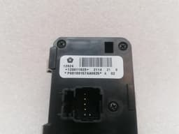 JEEP JEEP GRAND CHEROKEE WK2 MK4 Light Switch 68189157AA Light Switch — thumbnail 8
