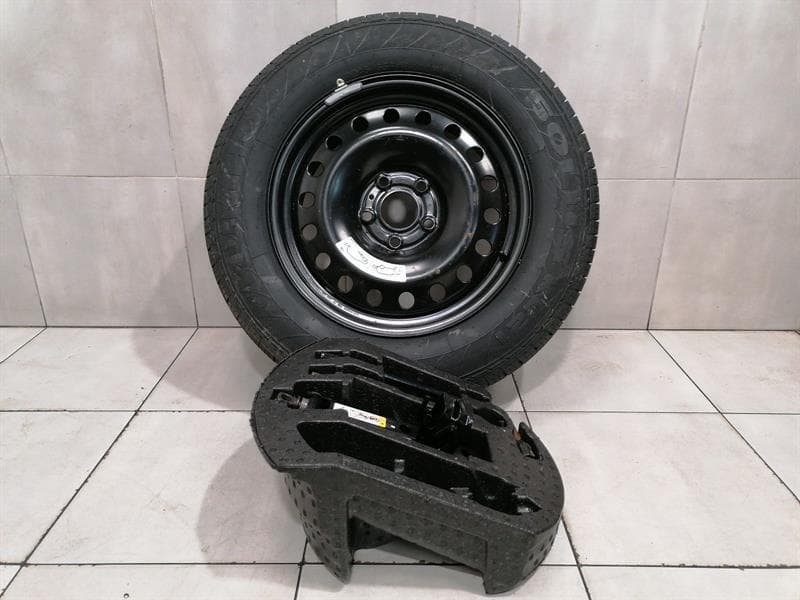 JEEP JEEP GRAND CHEROKEE WW2 SRT8 68051967AC Jack 245/65/18 Spare Wheel
