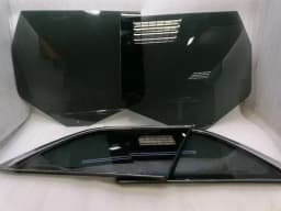 JEEP Jeep Grand Cherokee WW2 MK4 Rear Glass Set 68086589AA Rear Window Set — thumbnail 1
