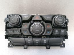 JEEP JEEP GRAND CHEROKEE WK2 MK4 Auto Climate Control 68254050AD Climate Control Panel A/C — thumbnail 1