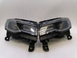 JEEP JEEP GRAND CHEROKEE WK2 MK4 SRT8 Head Light 68142493AF Headlights FACELIFT — thumbnail 1