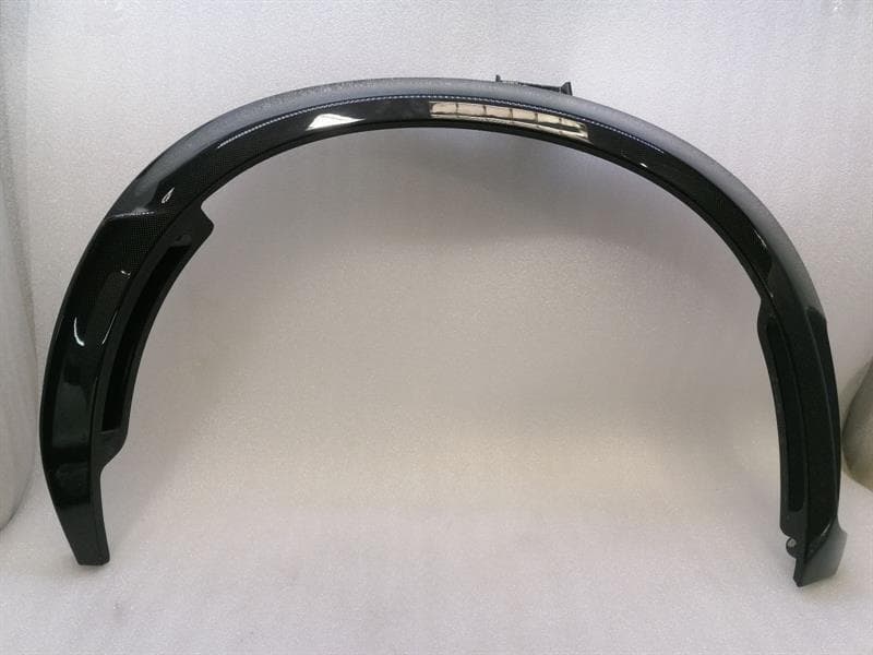 FERRARI Ferrari Purosangue F175 Body Moulding 901763 Leist RH FRONT ARCH CLADDING CARBON