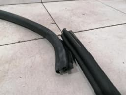 FERRARI Ferrari Purosangue F175 Door Seal 880280 Door Seals RH FRONT DOOR FRONT RE — thumbnail 6