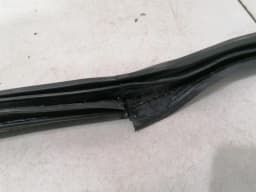 FERRARI Ferrari Purosangue F175 Seal 882050 Gaskets Rear Lid Seal — thumbnail 4