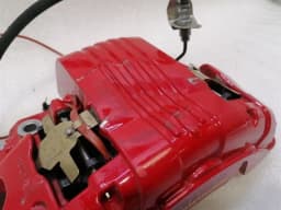 FERRARI Ferrari Purosangue F175 Left Caliper 763532 SPARES OR REPAIR Front Brake Caliper — thumbnail 2