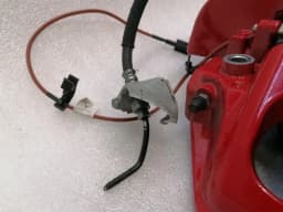FERRARI Ferrari Purosangue F175 Left Caliper 763532 SPARES OR REPAIR Front Brake Caliper — thumbnail 5