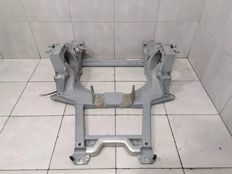 FERRARI Ferrari Purosangue F175 Subframe Rear 985776876 Axle Frame Rear Axle Gearbox