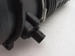 FERRARI Ferrari Purosangue F175 Air Flow Meter 845077 Mass Air Flow Meter Intake Hose — thumbnail 7