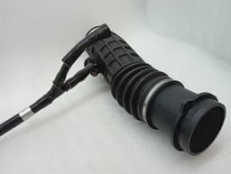 FERRARI Ferrari Purosangue F175 Air Flow Meter 845077 Mass Air Flow Meter Intake Hose — thumbnail 3
