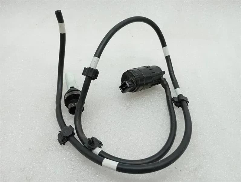 Ferrari Purosangue F175 washer fluid pump 81632900 washer water pump