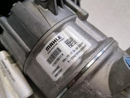 FERRARI Ferrari Purosangue F175 A/C Compressor 832556 SPARES OR REPAIR AC Compressor — thumbnail 2
