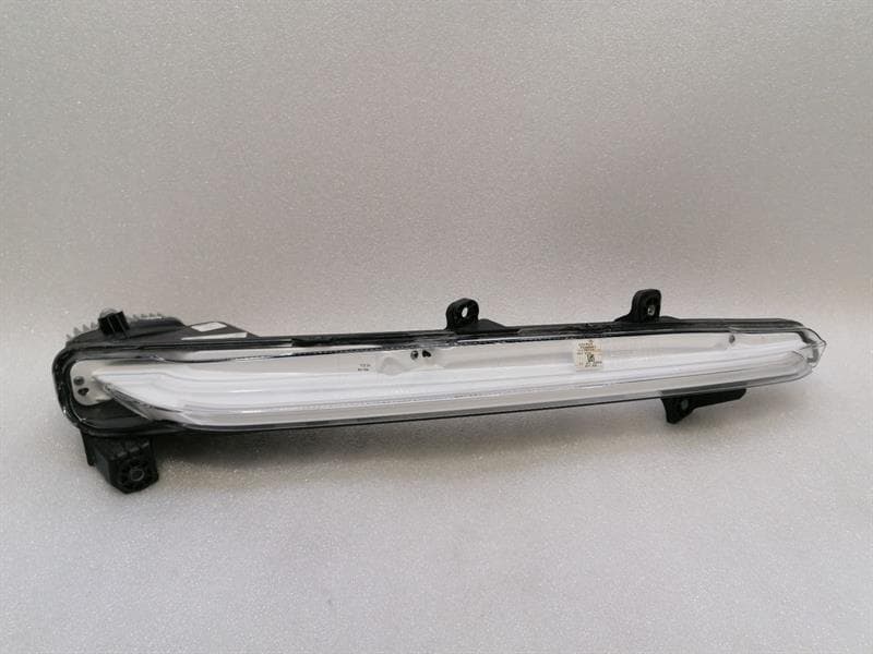 FERRARI Ferrari Purosangue F175 Right Front Foglamp 883965 Right Fog Light