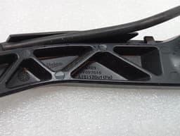 FERRARI Ferrari Purosangue F175 Front Wiper Linkage 814563 RHD Wiper Motor Front — thumbnail 6