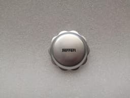 FERRARI FERRARI F12 BERLINETTA F152 DRY SUMP CAP COVER 175708 — thumbnail 1