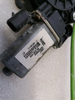 FERRARI Ferrari F12 Berlinetta F152 FLH Door Winder 83965600 Front Left Window — thumbnail 4