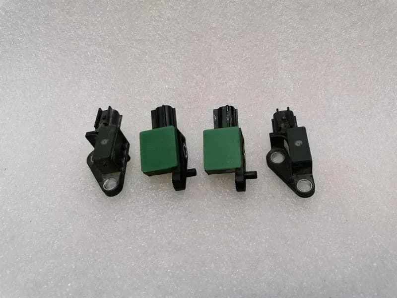 FERRARI Ferrari F12 BERLINETTA F152 Crash Sensor Set 220246