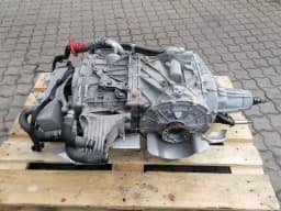 FERRARI 2015 Ferrari F12 BERLINETTA F152 Gearbox 278272 Transmission GETRAG F140 V12 — thumbnail 1