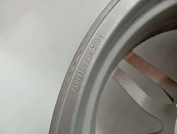 FERRARI Ferrari FF F151 Alloy Wheel 275585 R20 8.5J Alloy Wheel — thumbnail 7
