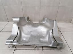 FERRARI Ferrari F12 Berlinetta F152 Tunnel Heat Shield 84717000 Underfloor Trim — thumbnail 5