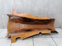 FERRARI Ferrari F12 Berlinetta F152 Tunnel Heat Shield 84717000 Underfloor Trim — thumbnail 9