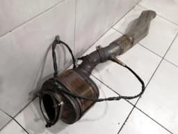 FERRARI Ferrari FF F151 Catalytic Converter 273320 Catalyst LEFT LEAVES V12 F151 — thumbnail 4