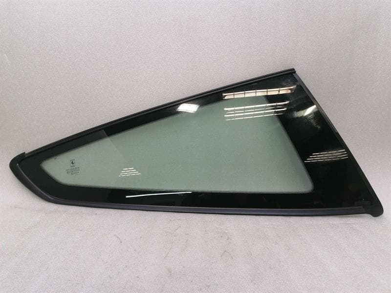 Ferrari FF F151 Right Rear Quarter Glass 84342400 Door Window 1⁄4 Rear Right