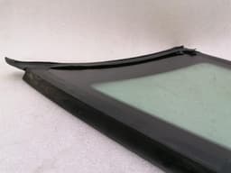 FERRARI Ferrari FF F151 Right Rear Quarter Glass 84342400 Door Window 1⁄4 Rear Right — thumbnail 9