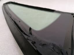 FERRARI Ferrari FF F151 left rear quarter glass 84342500 door window 1/4 rear left — thumbnail 7