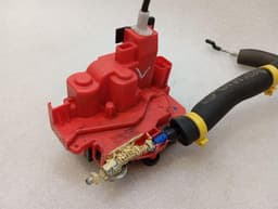 FERRARI Ferrari FF F151 left door lock 83987700 RHD RIGHT HAND DRIVE — thumbnail 3
