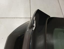 FERRARI Ferrari FF F151 boat Lid 84025411 tailgate WITH DEFECT — thumbnail 6