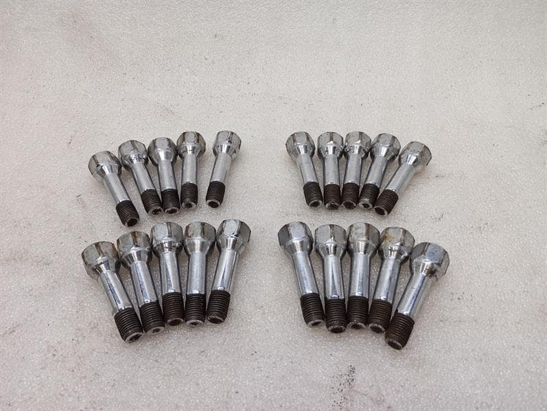 FERRARI Ferrari FF F151 Wheel Bolt Set 247702 Wheel Screw Set