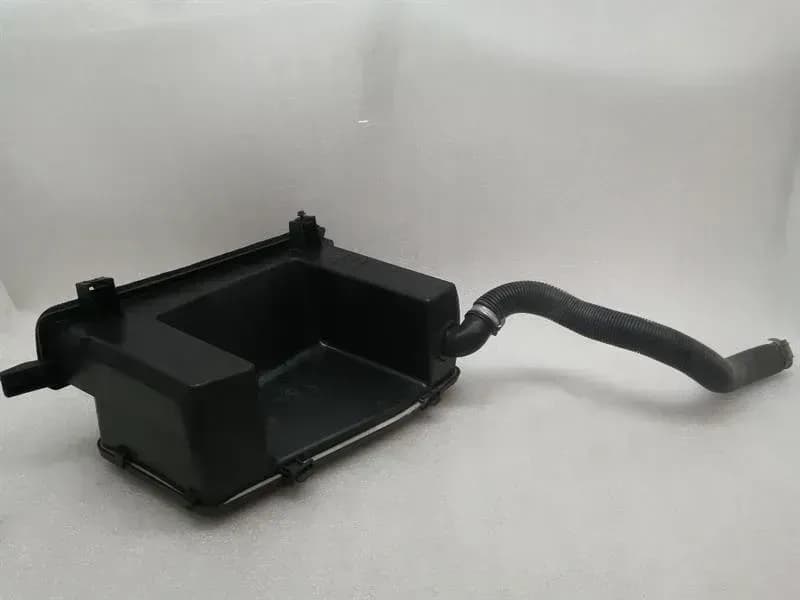FERRARI FERRARI FF F151 84027100 RHD AC UNIT AIR INTAKE TRAY, FIXED PART