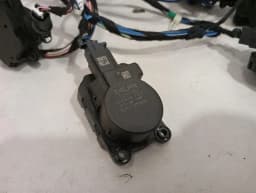FERRARI Ferrari FF F151 Heater Blower System Set 83737100 RHD RIGHT HAND DRIVE — thumbnail 9