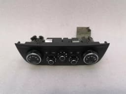 FERRARI Ferrari FF F151 Auto Climate Control 82299100 Climate Control Panel A/C — thumbnail 10