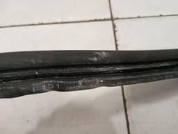 FERRARI Ferrari FF F151 Boat Seal 84202200 TAILGATE SEAL — thumbnail 4