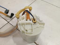 FERRARI Ferrari FF F151 Fuel Pump Electric Set 272086 Fuel Pump Set — thumbnail 2
