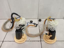 FERRARI Ferrari FF F151 Fuel Pump Electric Set 272086 Fuel Pump Set — thumbnail 1