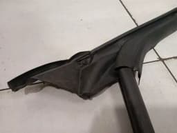 FERRARI Ferrari FF F151 Left Door Seal 82213000 Door Seals Left — thumbnail 9