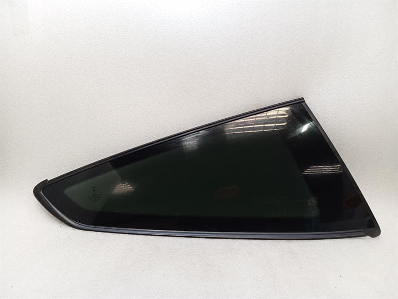 FERRARI Ferrari FF F151 Right Rear Quarter Glass 84342400 Door Window 1⁄4 Rear Right