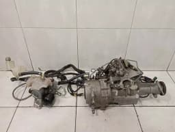 FERRARI Ferrari FF F151 Gearbox 305902 Transmission POWER TAKE OFF UNIT — thumbnail 1