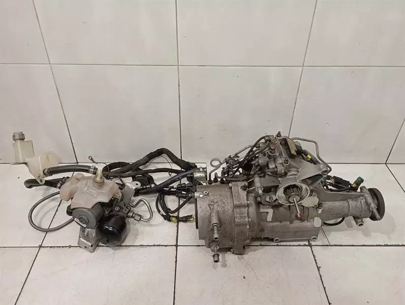 FERRARI Ferrari FF F151 Gearbox 305902 Transmission POWER TAKE OFF UNIT